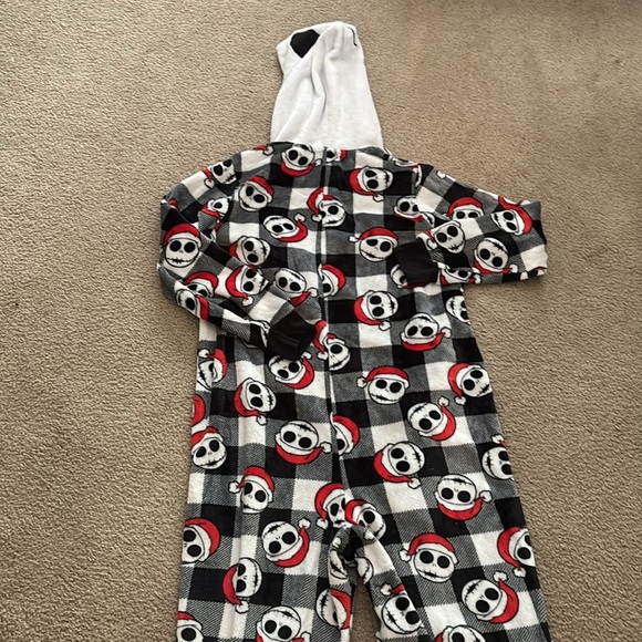 Nightmare Before Christmas Onesie size Large - Picture 9 of 9